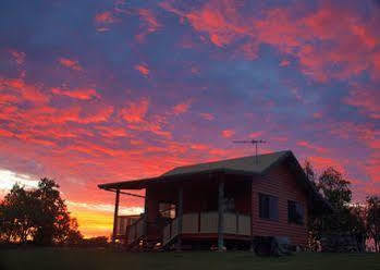 Henderson Park Farm Retreat Villa Yeppoon Buitenkant foto